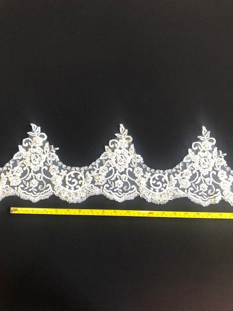 Ivory Scalloped Beaded & Sequined Trim with Lurex Detail, 18cm Wide