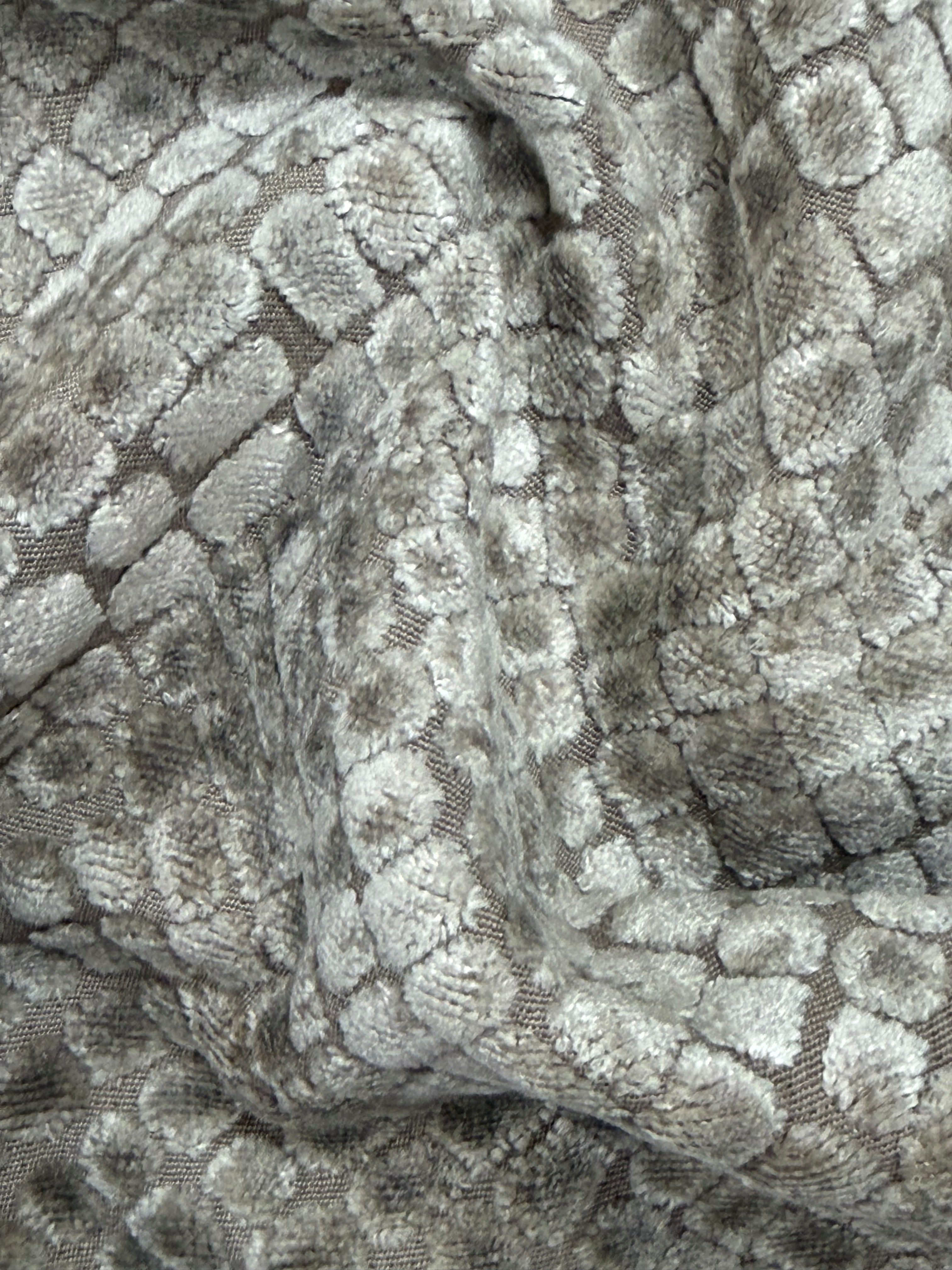Mink Velvet Chenille Fabric – Contemporary Design – 150cm Wide