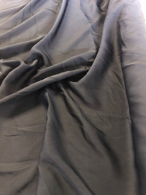 Black Soft Handle Taffeta Lining. 70g/m2, 100% Polyester. Roll Size: 6m