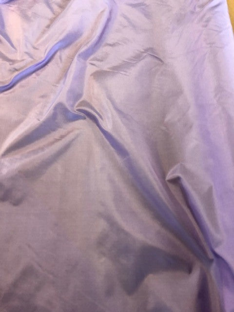 Lilac Taffeta Lining. 70g/m2, 100% Polyester. Roll Size: 9m