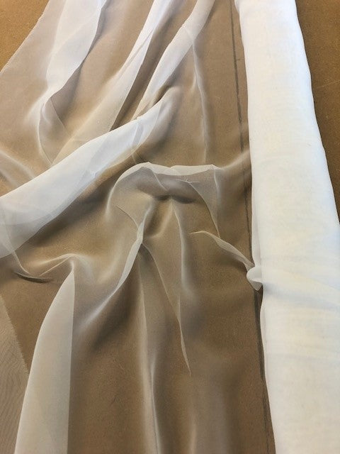 Ivory Float Away Chiffon. 40g/m2, 100% Polyester. Roll Size: 4m