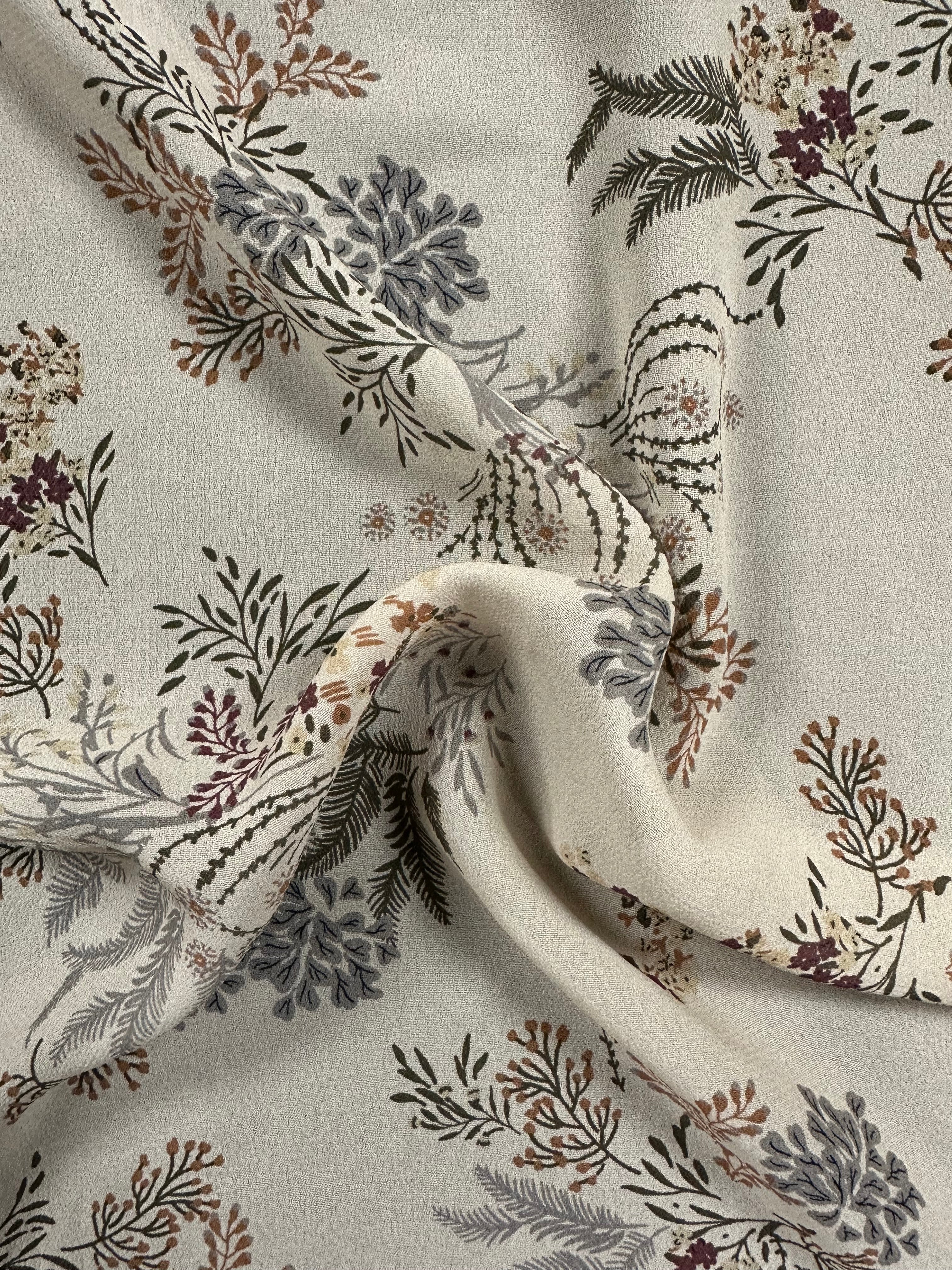 Cream Floral Viscose Fabric – 100% Viscose, 130cm Wide