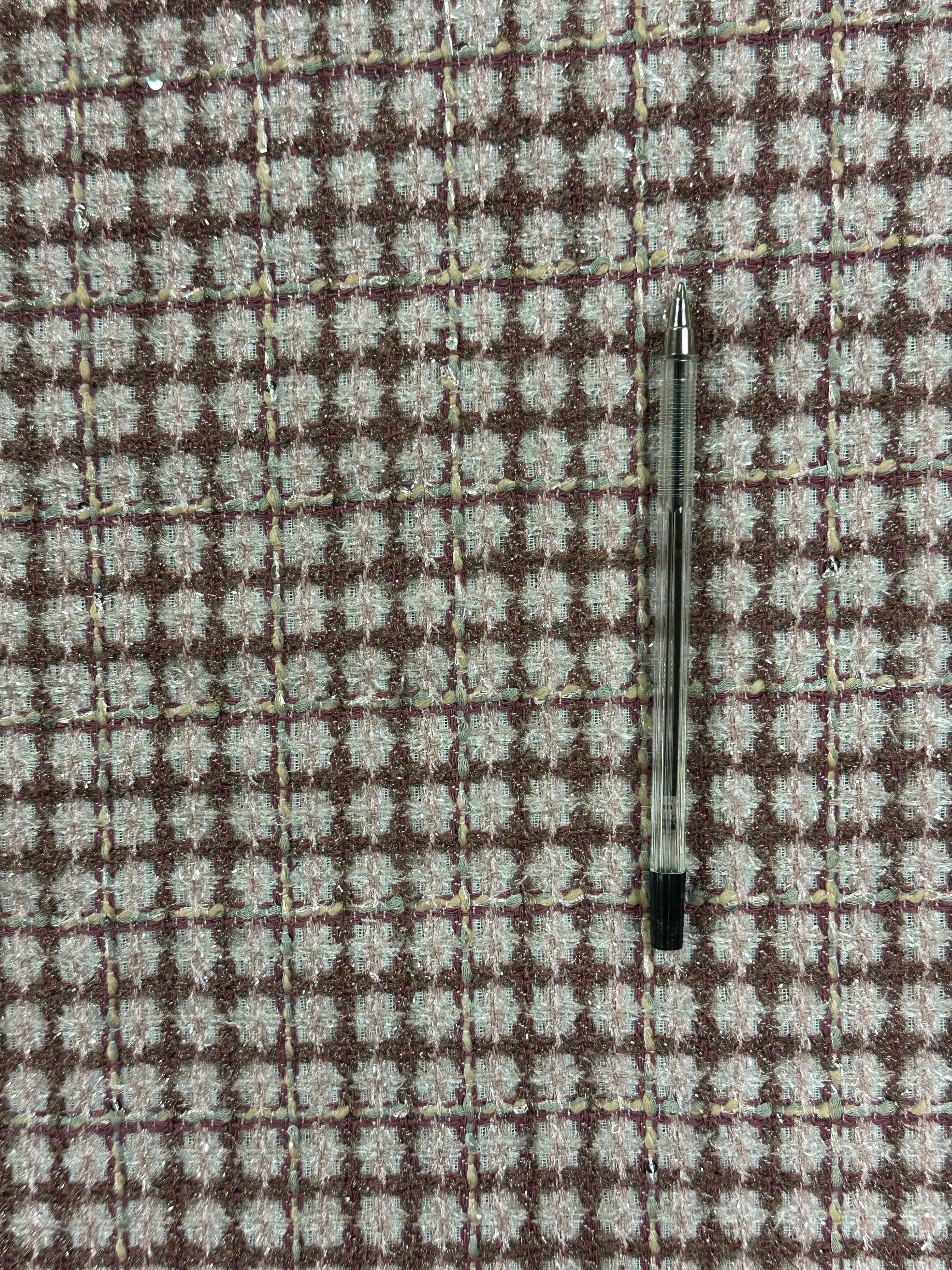 Chanel-Style Pale Pink Woven Fabric – 150cm Wide Tweed Effect