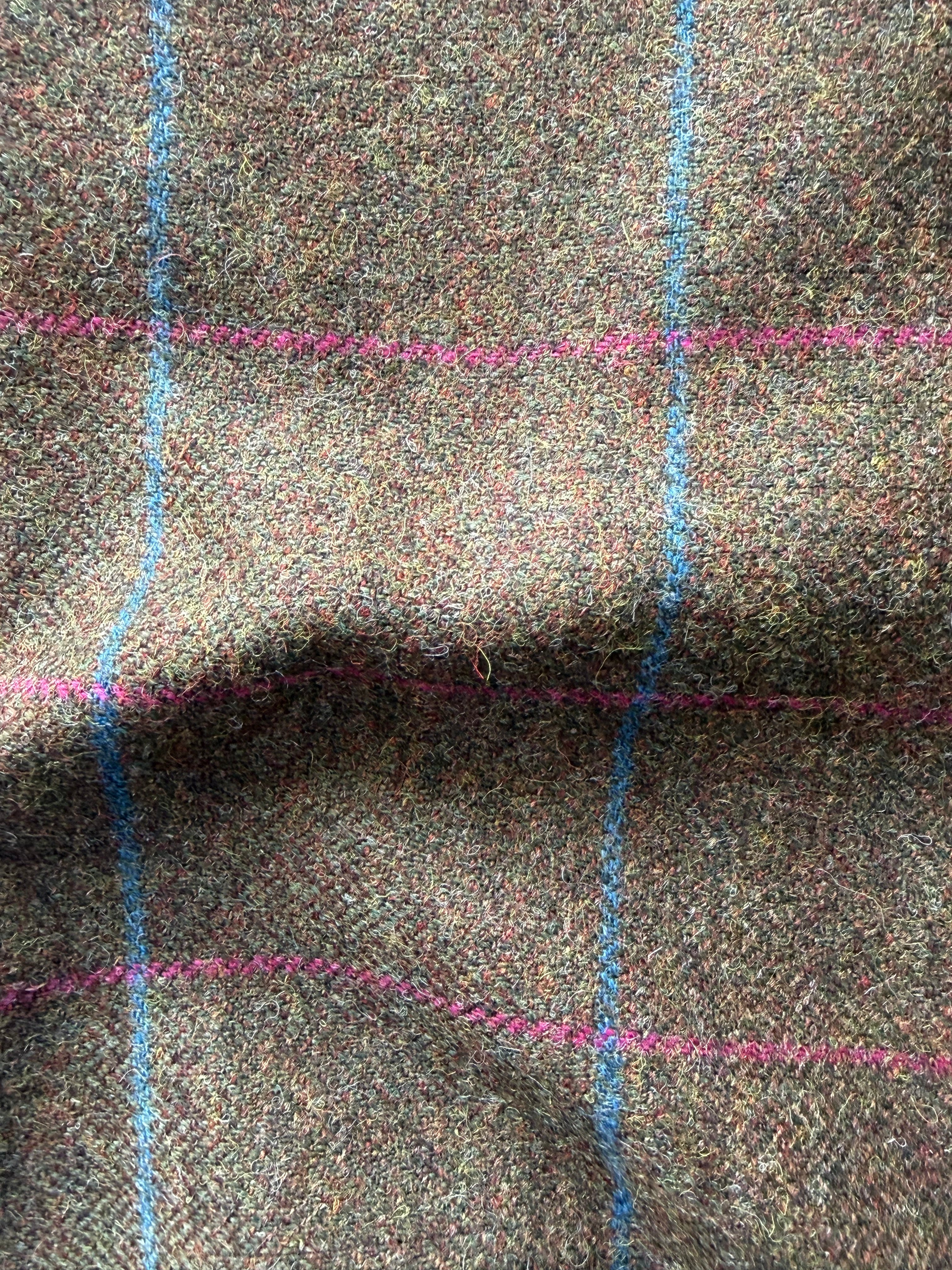 Brown Wool Fabric Remnant with Pink & Blue Lattice Design – 100% Wool 107 CM