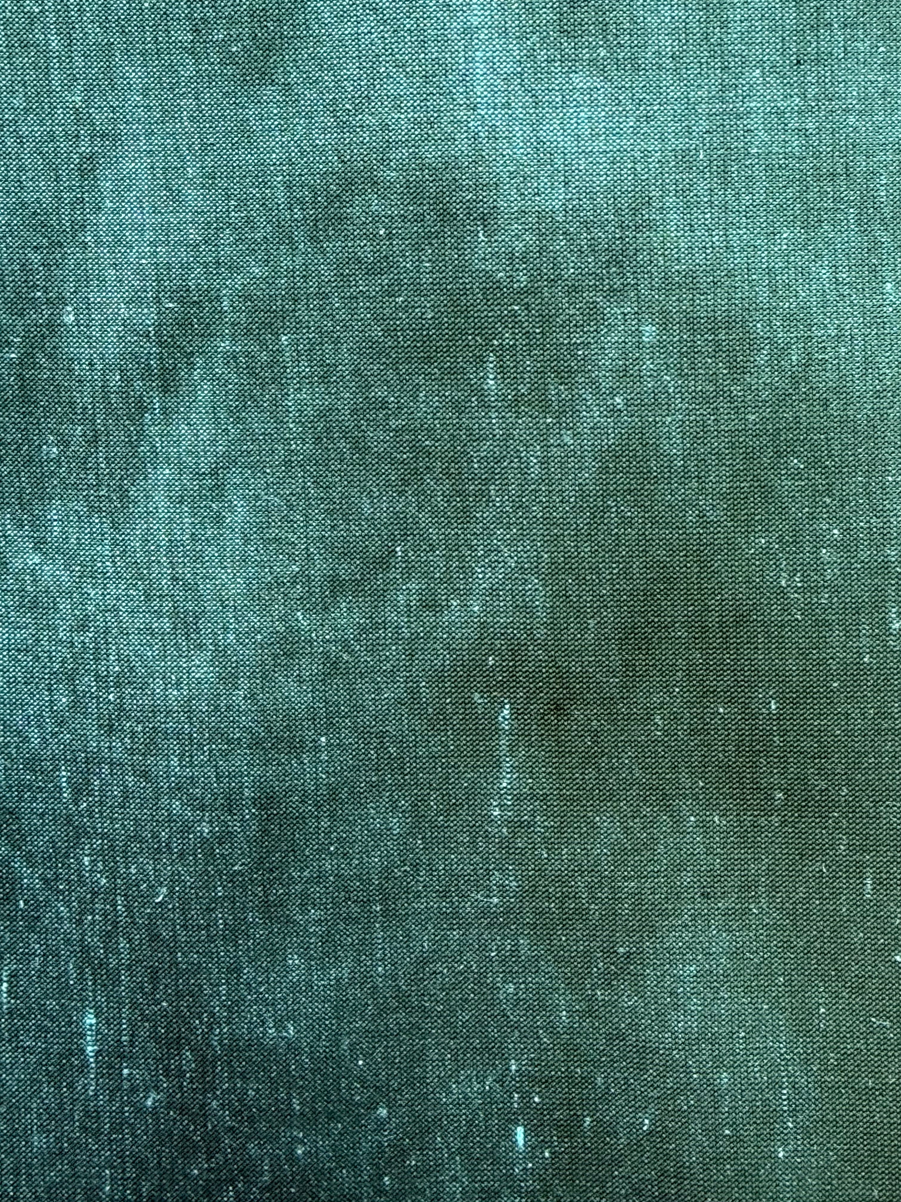 Green Silk Dupion Remnant – 90 cm x 148 cm