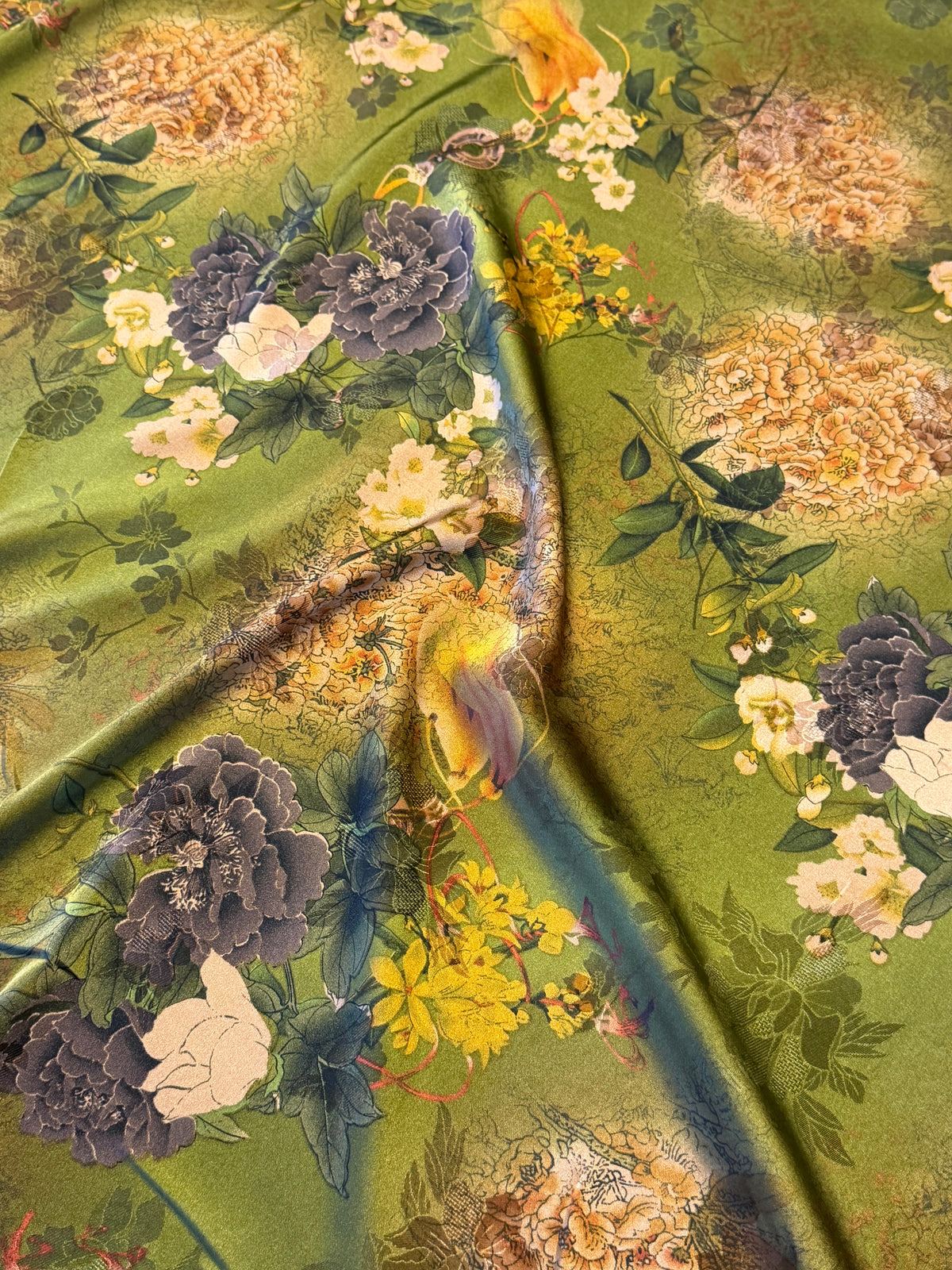 Green Floral Chinoiserie Satin Fabric – 100% Polyester, 145cm Wide