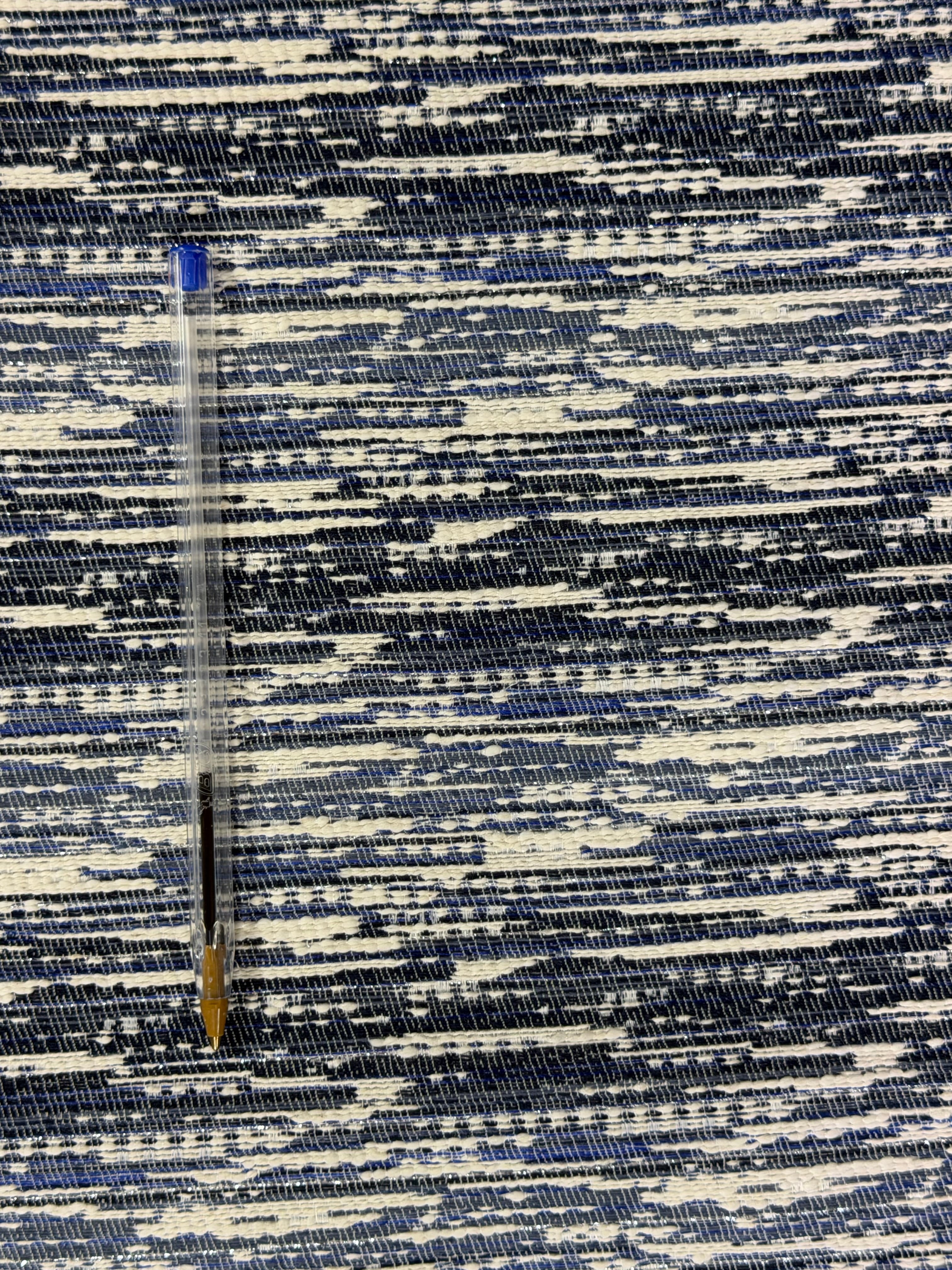 Contemporary Indigo & Ivory Lurex Fabric – 146 cm Wide