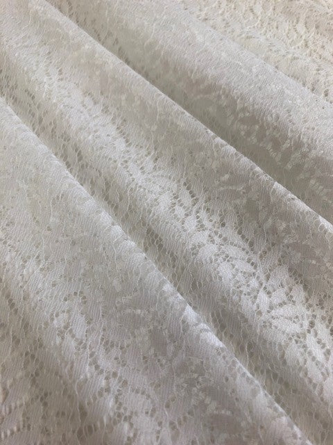 Pale Ivory Trailing Leaf Lace