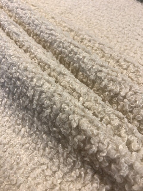Cream Bouclé Fabric with Soft Touch Reverse – 150 cm Wide