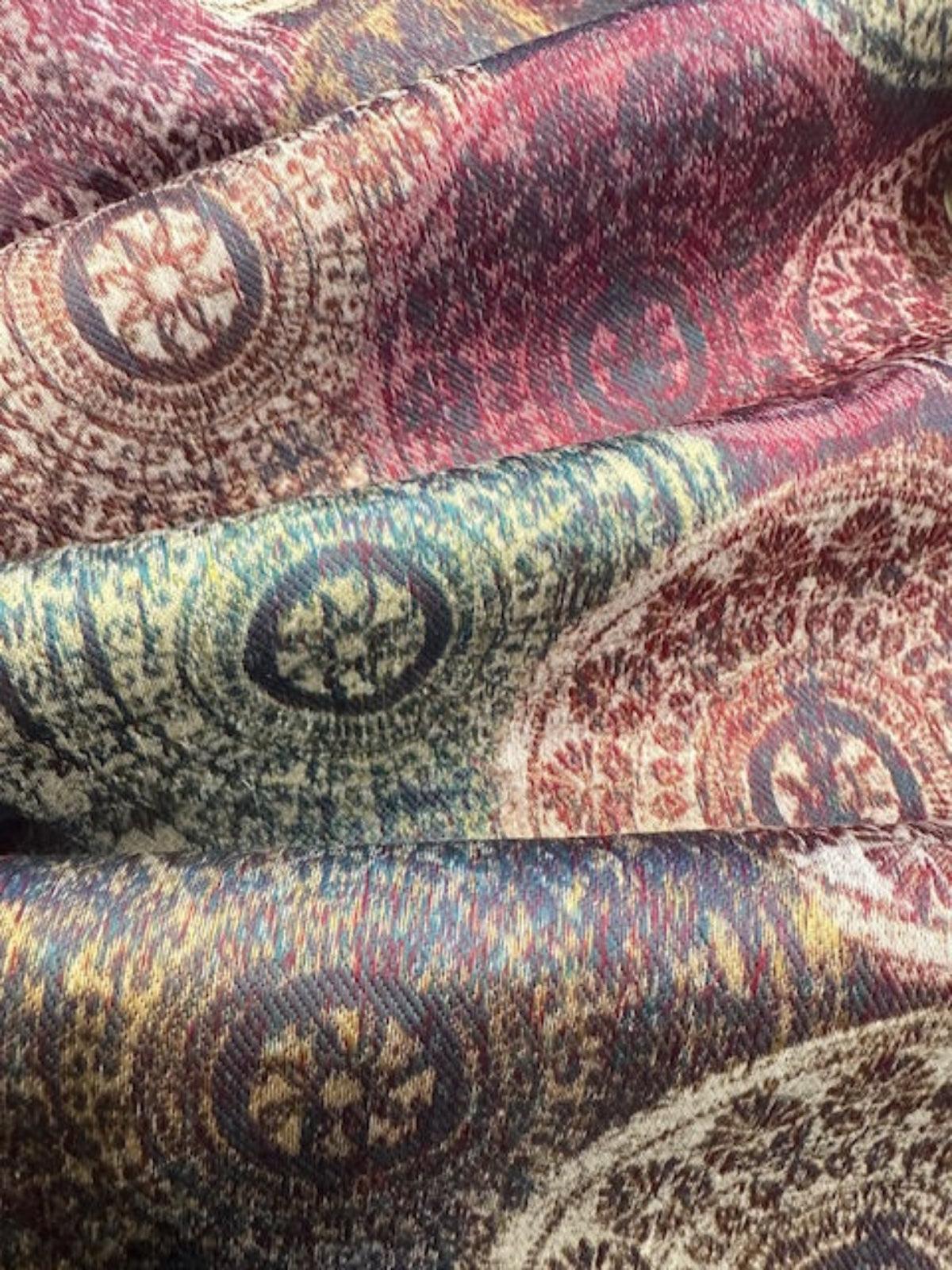 Multi overlapping Circles Furnishing