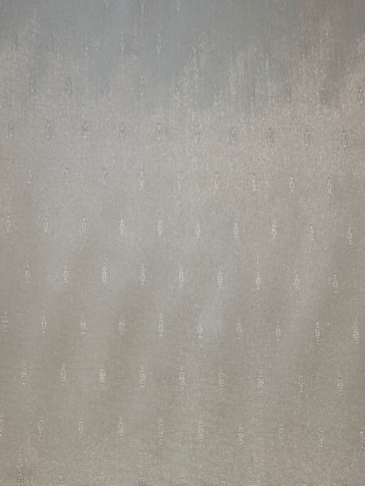 Cream Taffeta Lining with Self Coloured Diamond