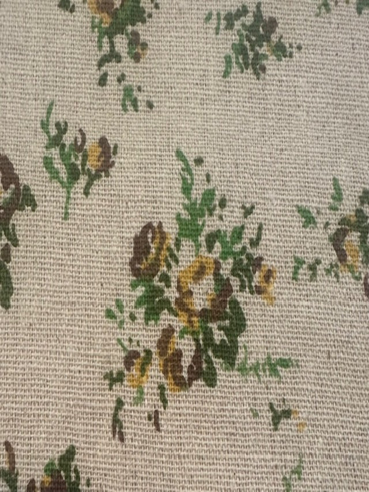 Green/Mustard Floral Bouquets on Natural Linen Feel