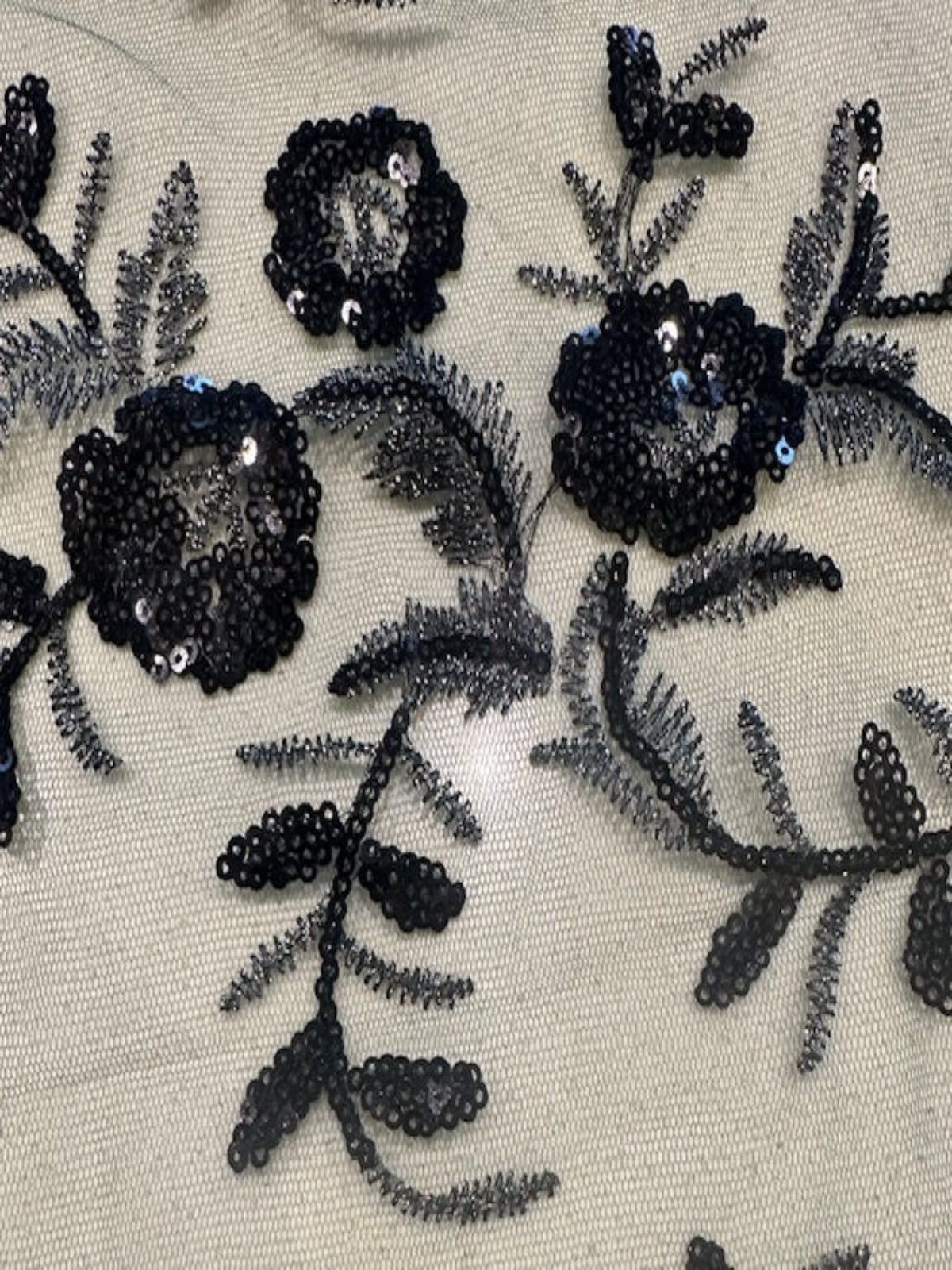 Black/Silver Trailing Flower with Lattice on Bottle Green Mesh