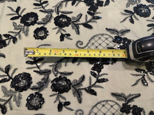 Black/Silver Trailing Flower with Lattice on Bottle Green Mesh