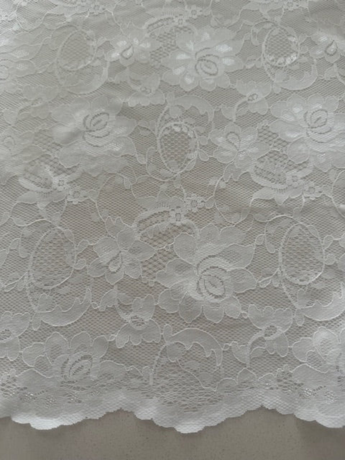 Ivory Flower Lace with Scalloped Edge & silver Lurex Detail