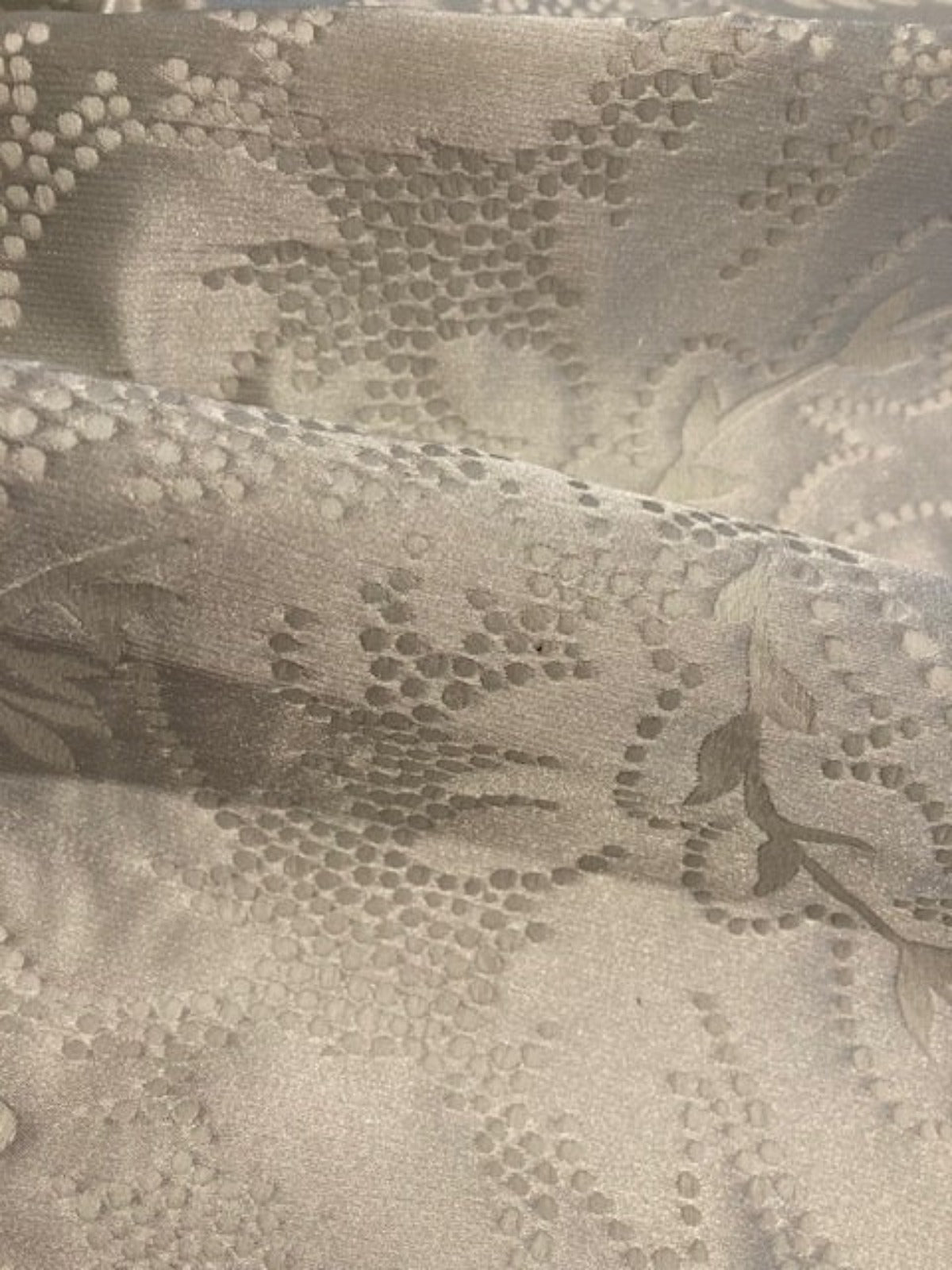 Pale Porcelain Damask "Sanderson - Florence"