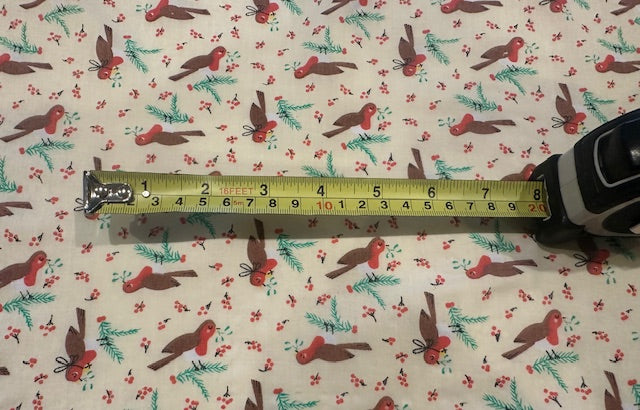 Christmas Robins & Red Berries on Cream Poly/Cotton