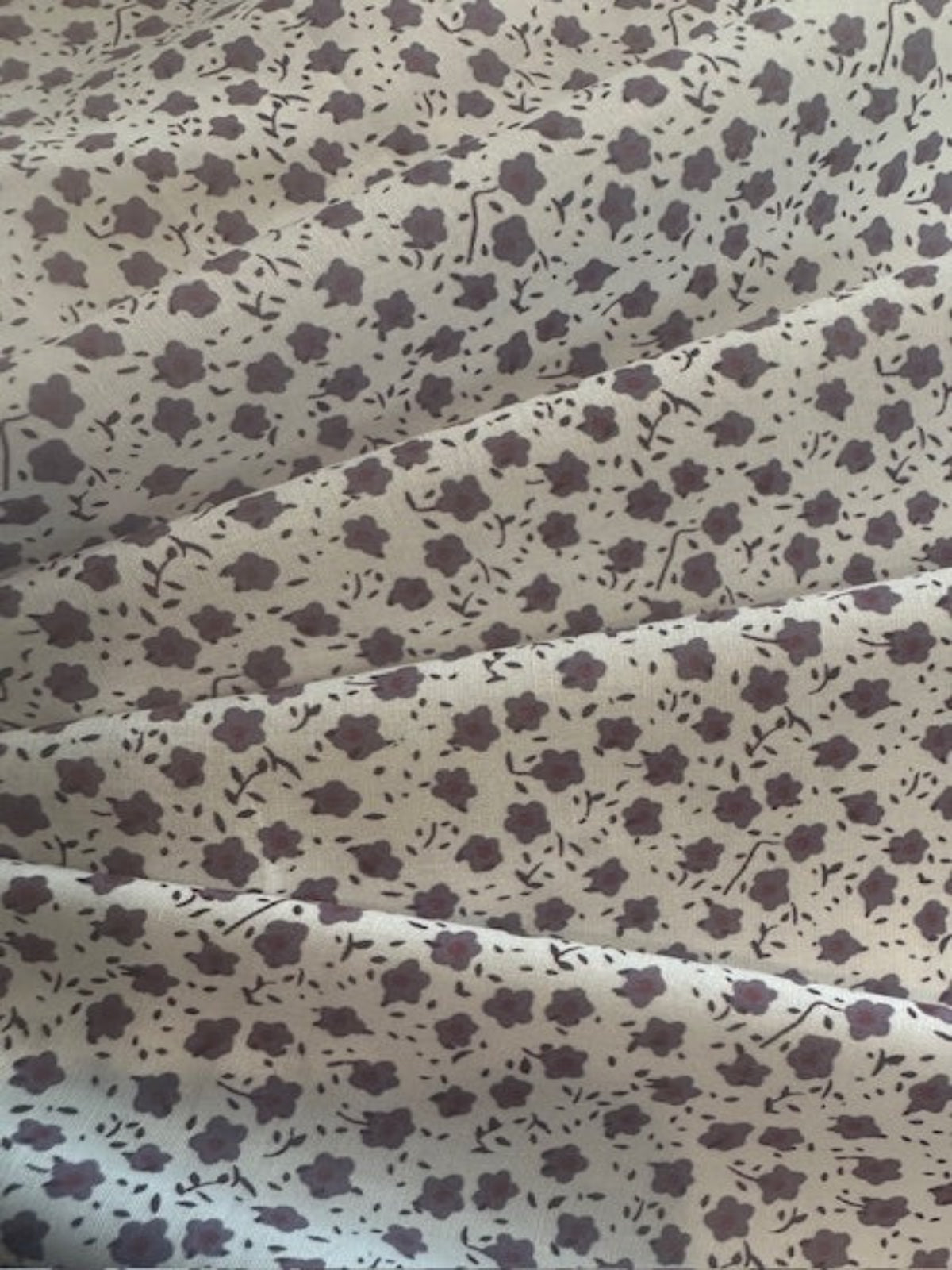 Mauve Ditsy Floral on Cotton Poplin