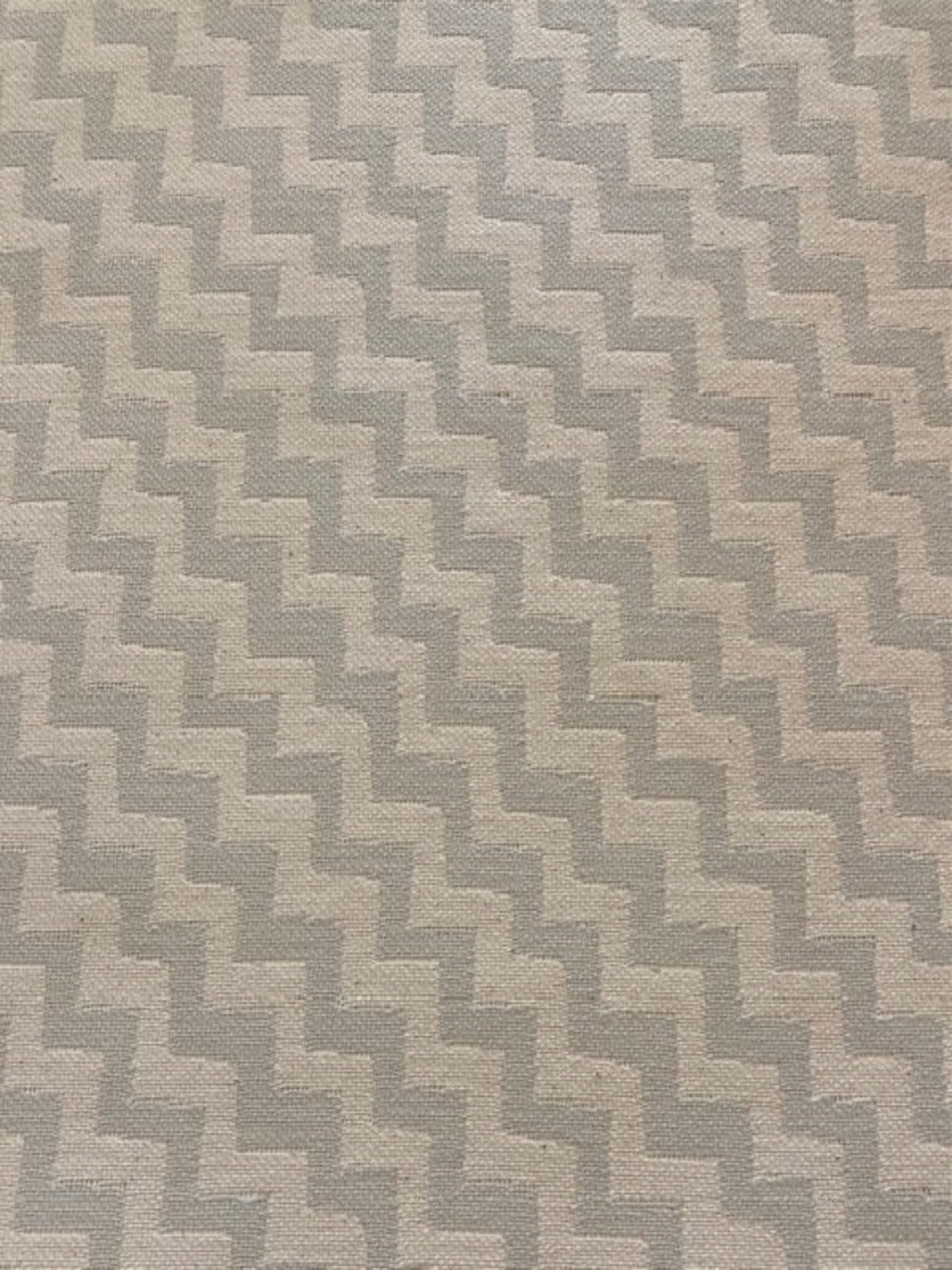 Silver & Cream Stepped Jacquard