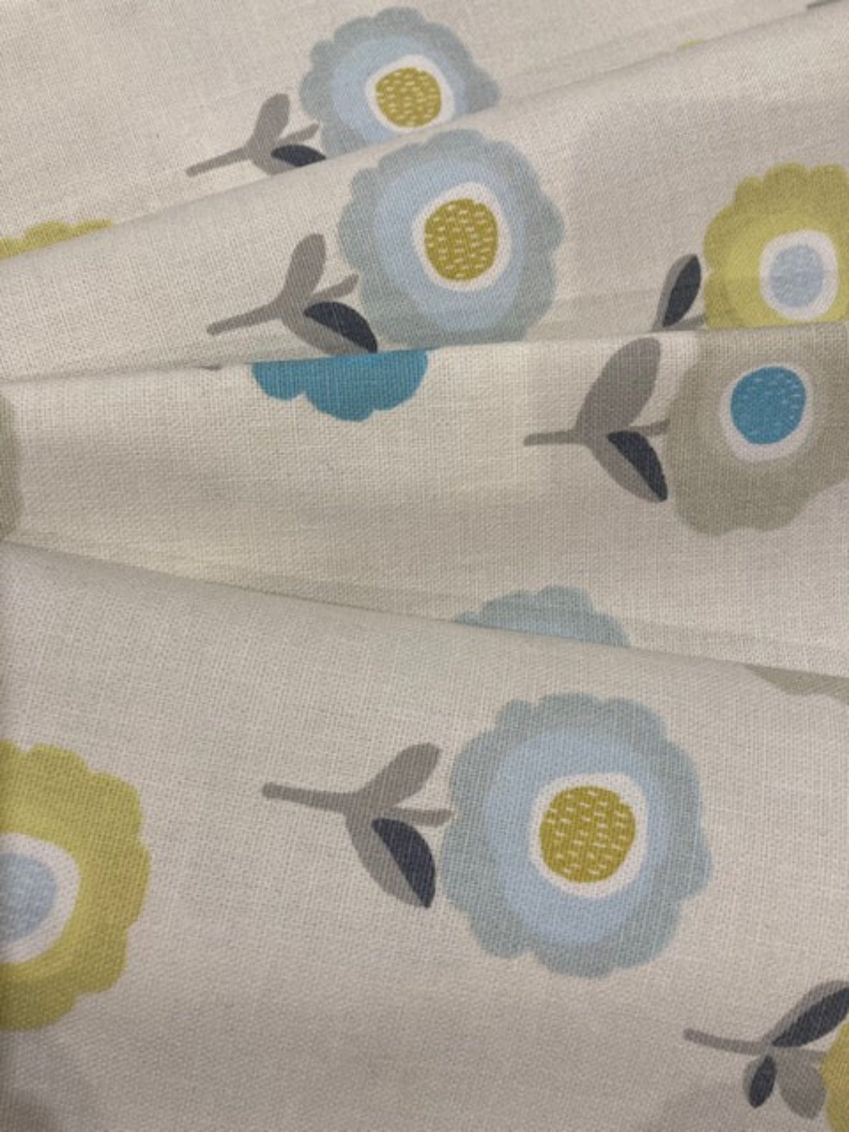 Lime/Aqua Individual Flower on Ivory Cotton Furnishing