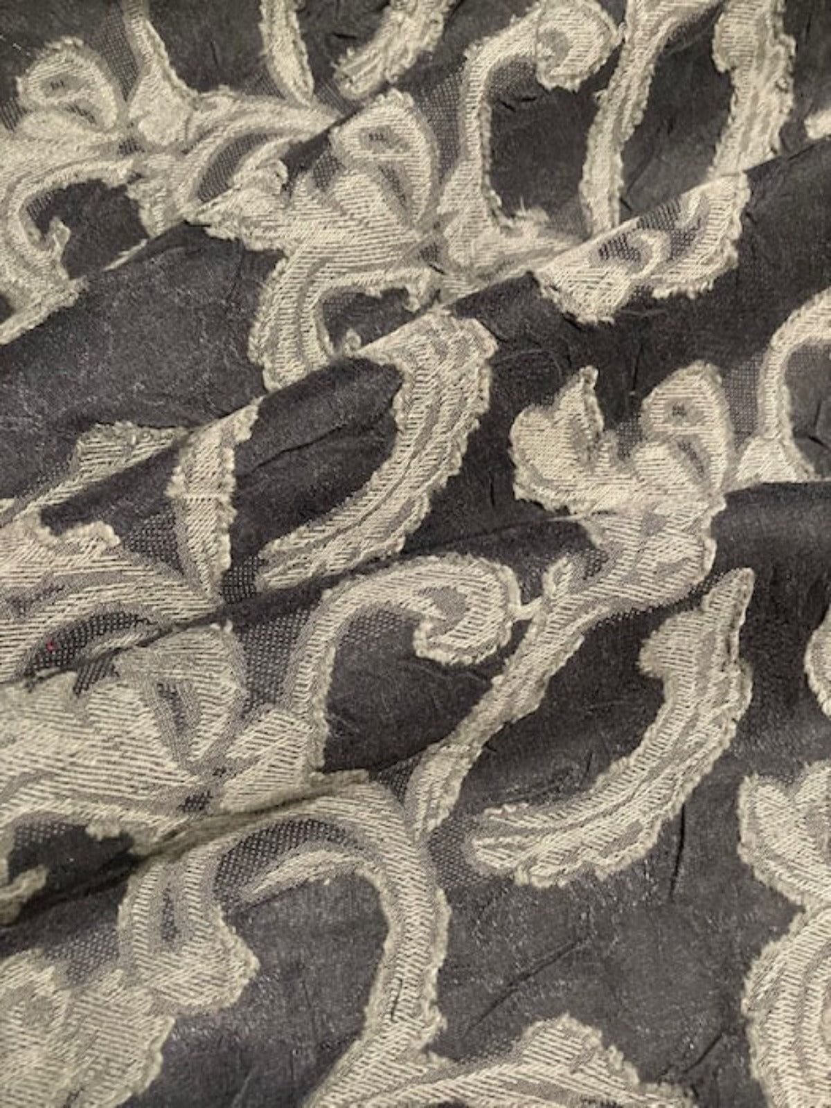 Grey / Black Woven Jacquard