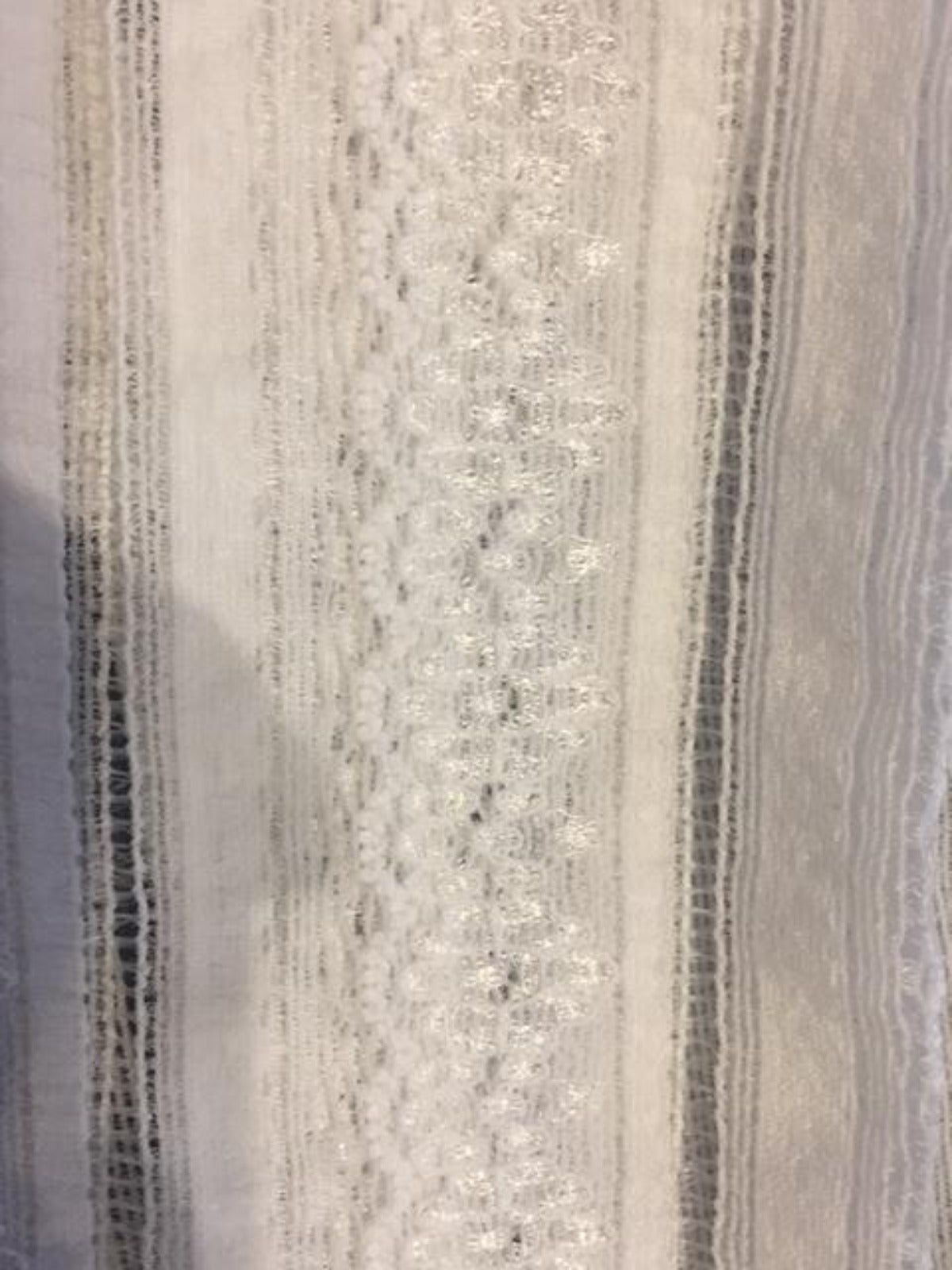 Ivory directional stretch lace with silver lurex thread - Deadstock fabric on AmoThreads