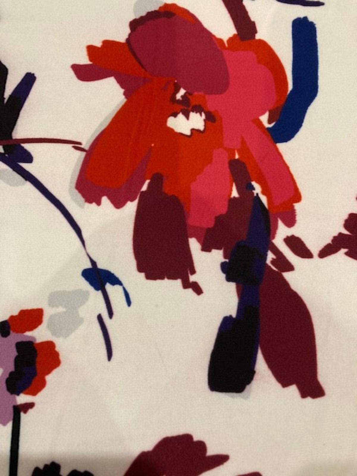 Red & Violet Floral Jersey Stretch – 95% Polyester, 5% Elastane, 145 cm Wide