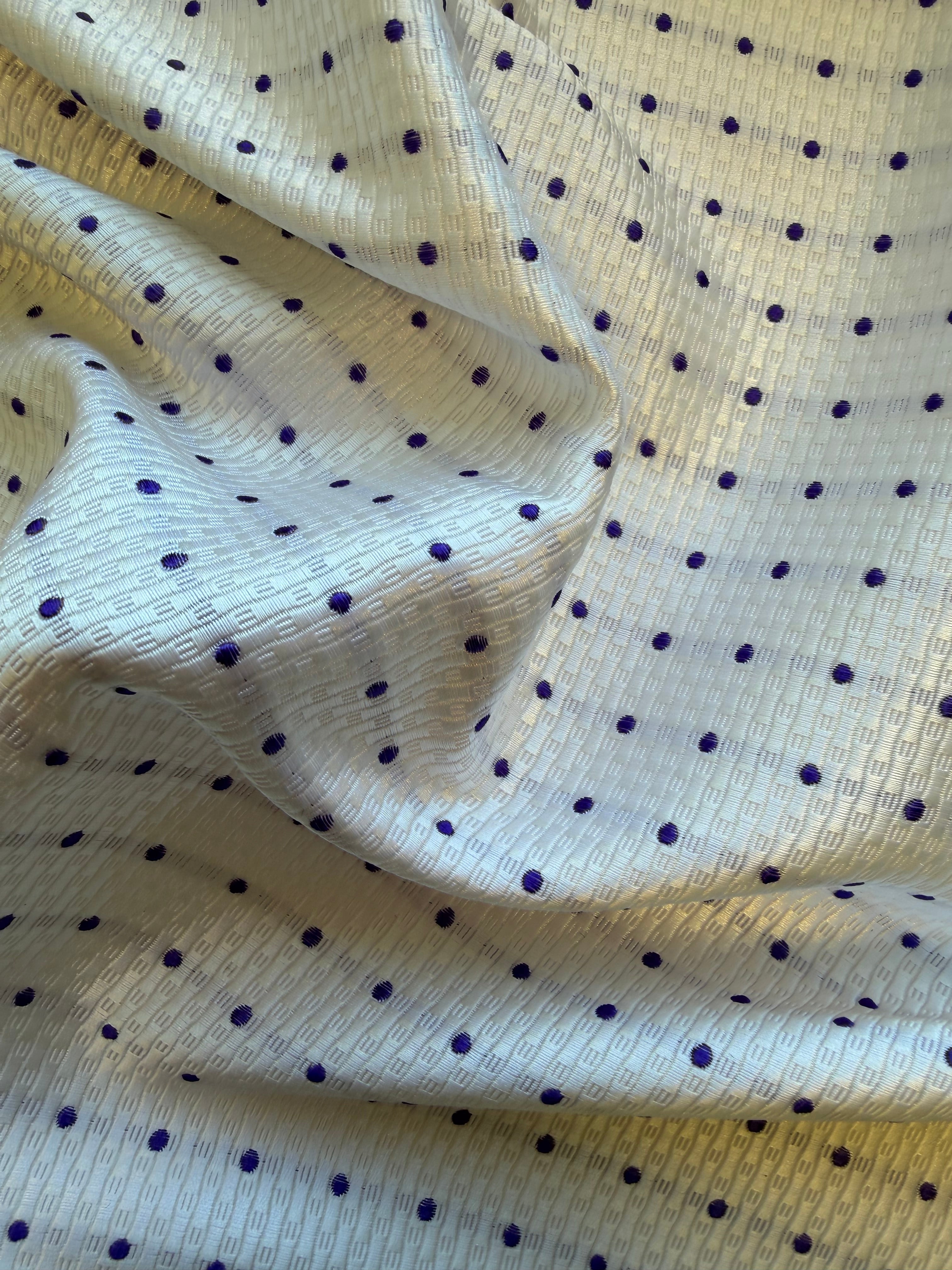 White Textured Woven Fabric with Purple Spots – 130 cm Wide