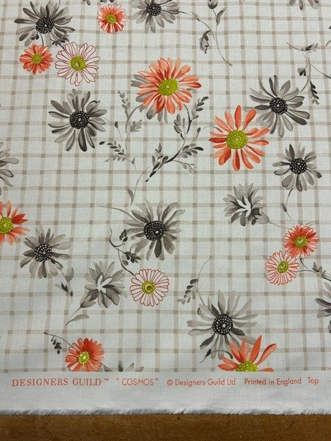 Designers Guild - Cosmos Saffron - 100% Cotton - 138cm