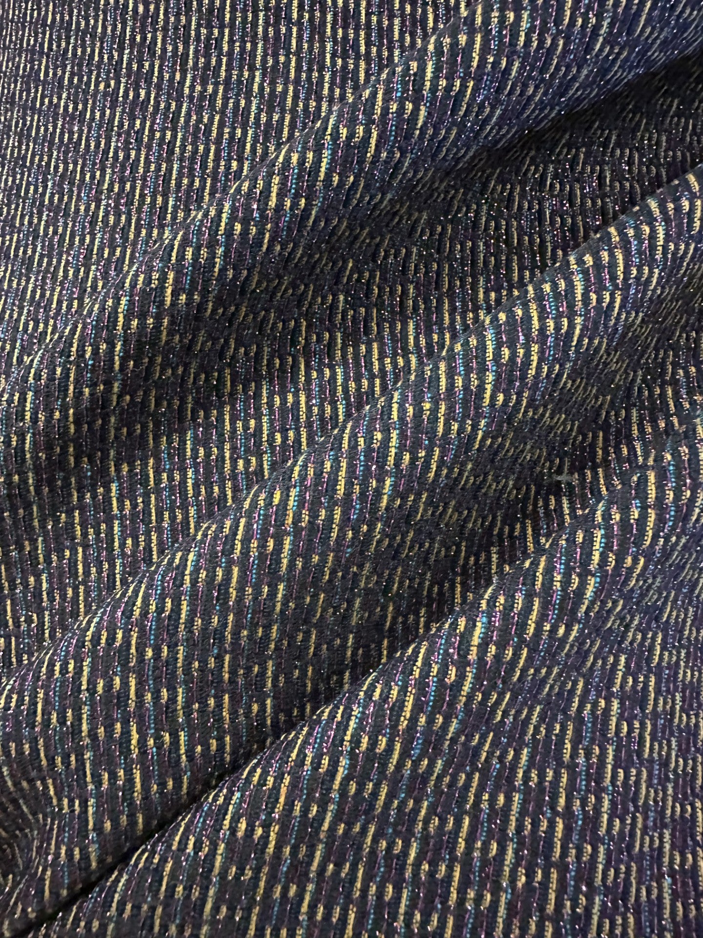 Bronze Cerise Cotton-Blend Fabric with Metallic Accents – 155 cm Wide