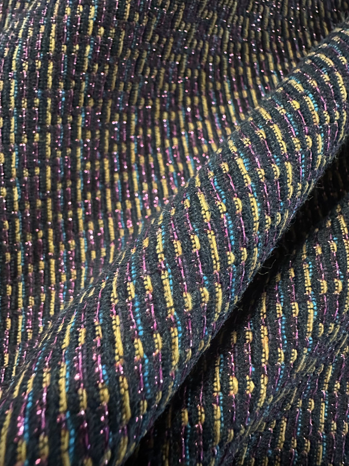 Bronze Cerise Cotton-Blend Fabric with Metallic Accents – 155 cm Wide