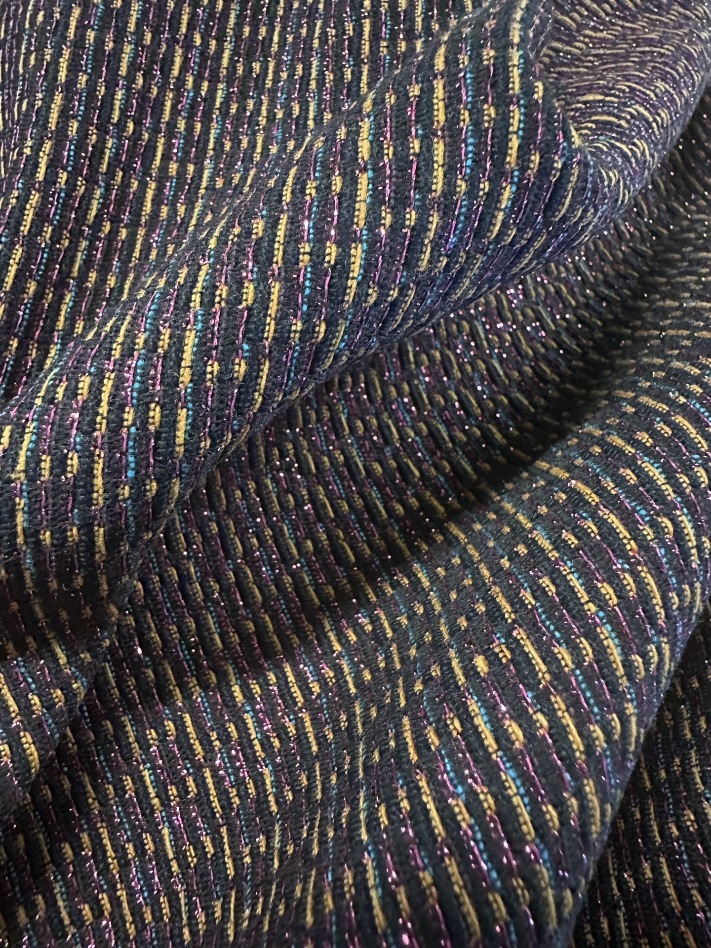 Bronze Cerise Cotton-Blend Fabric with Metallic Accents – 155 cm Wide