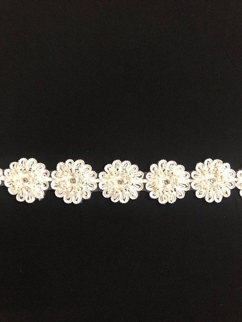 Ivory Daisy Trim with Pearl & Bead
