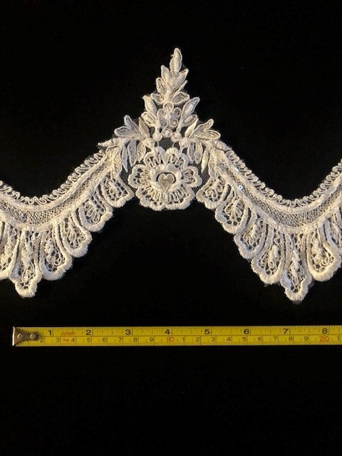 Ivory Lace Embroidery Scalloped Trim with Pearl