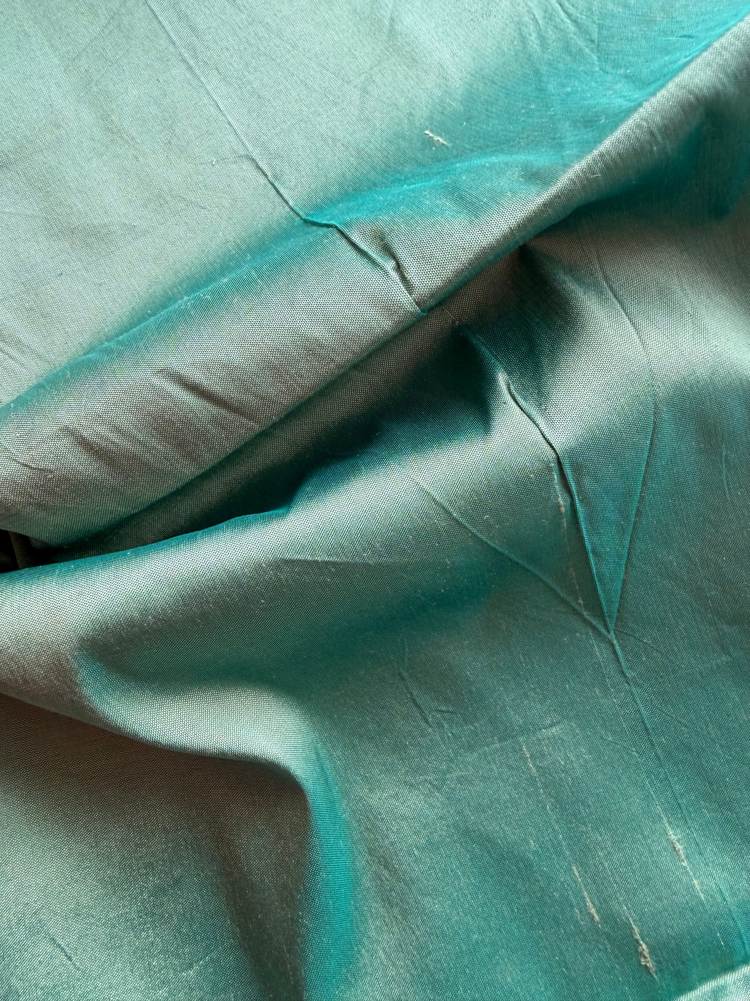 Iridescent Mint Green Silk Dupion Remnant – 1 Metre x 140 cm