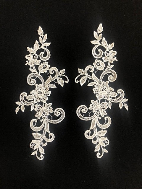Ivory Guipure Applique (Matching Edging Also Available)