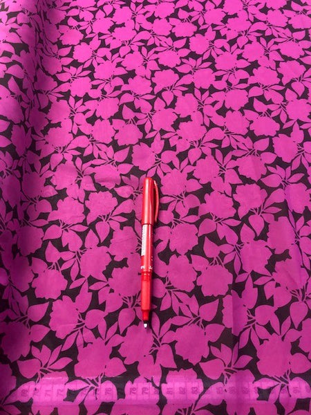 Fuchsia/Black Chiffon Print. 60g/m2, 100% Polyester. Roll Size - 3.8m