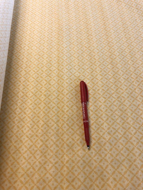 Yellow Diamond Furnishing Cotton Print "Fiori Trellis", 280g/m2, 100% Cotton. Roll Size: 7.9m