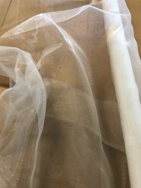 Ivory Shimmer Light Weight Organza. 40g/m2, 100% Polyester. Roll Size: 4.5m