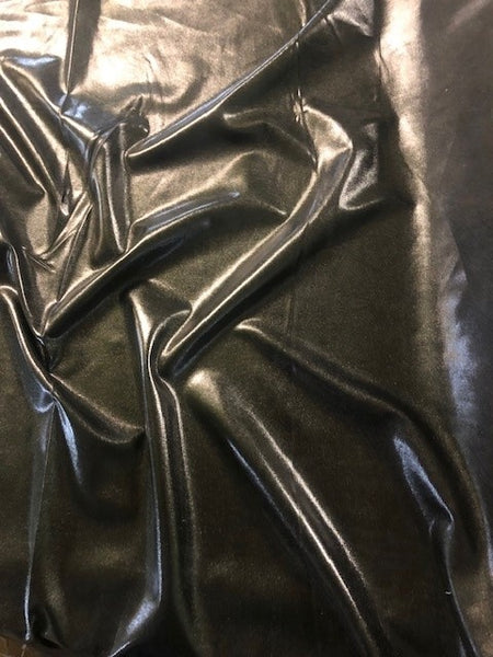 Black PVC Look on Knit. 200g/m2, 95% Polyester 5% Elastane. Roll Size: 4.5m.