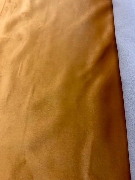 Bright Gold Short Pile Velvet. 380g/m2. Roll Size - 3.2m