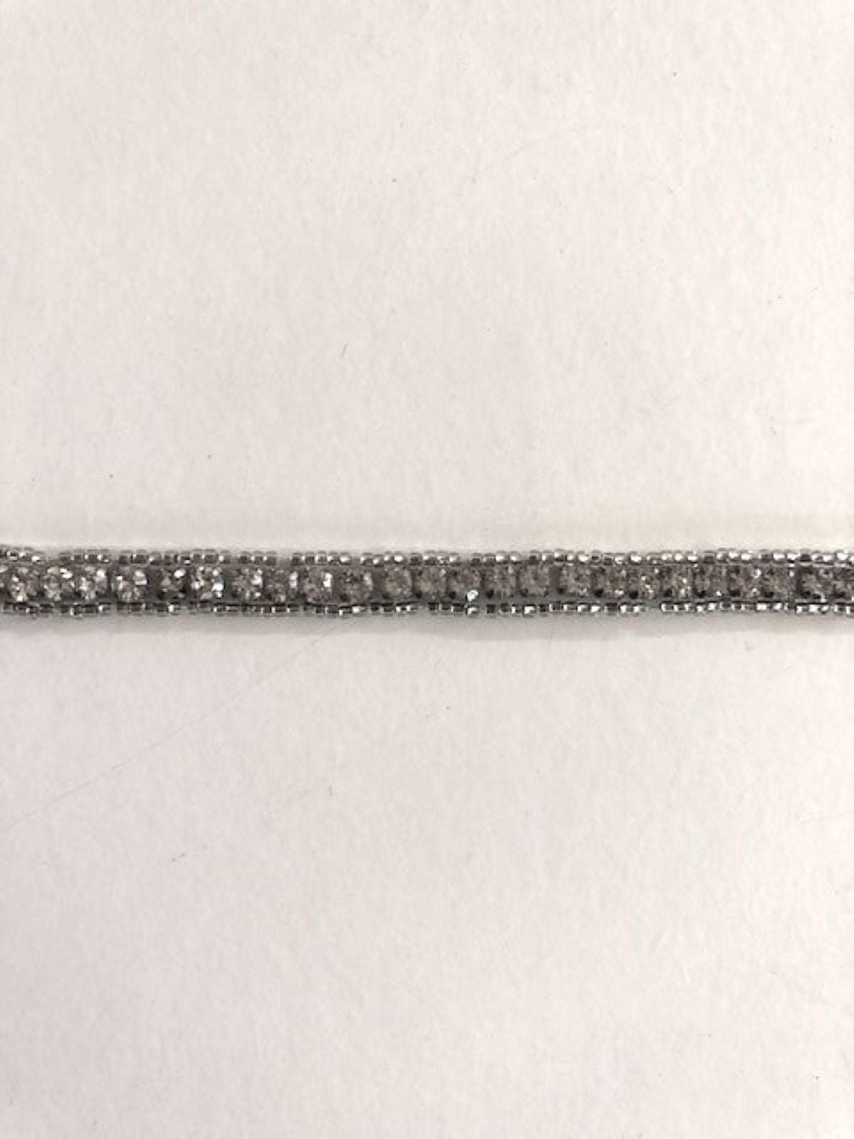 Narrow Crystal Edging