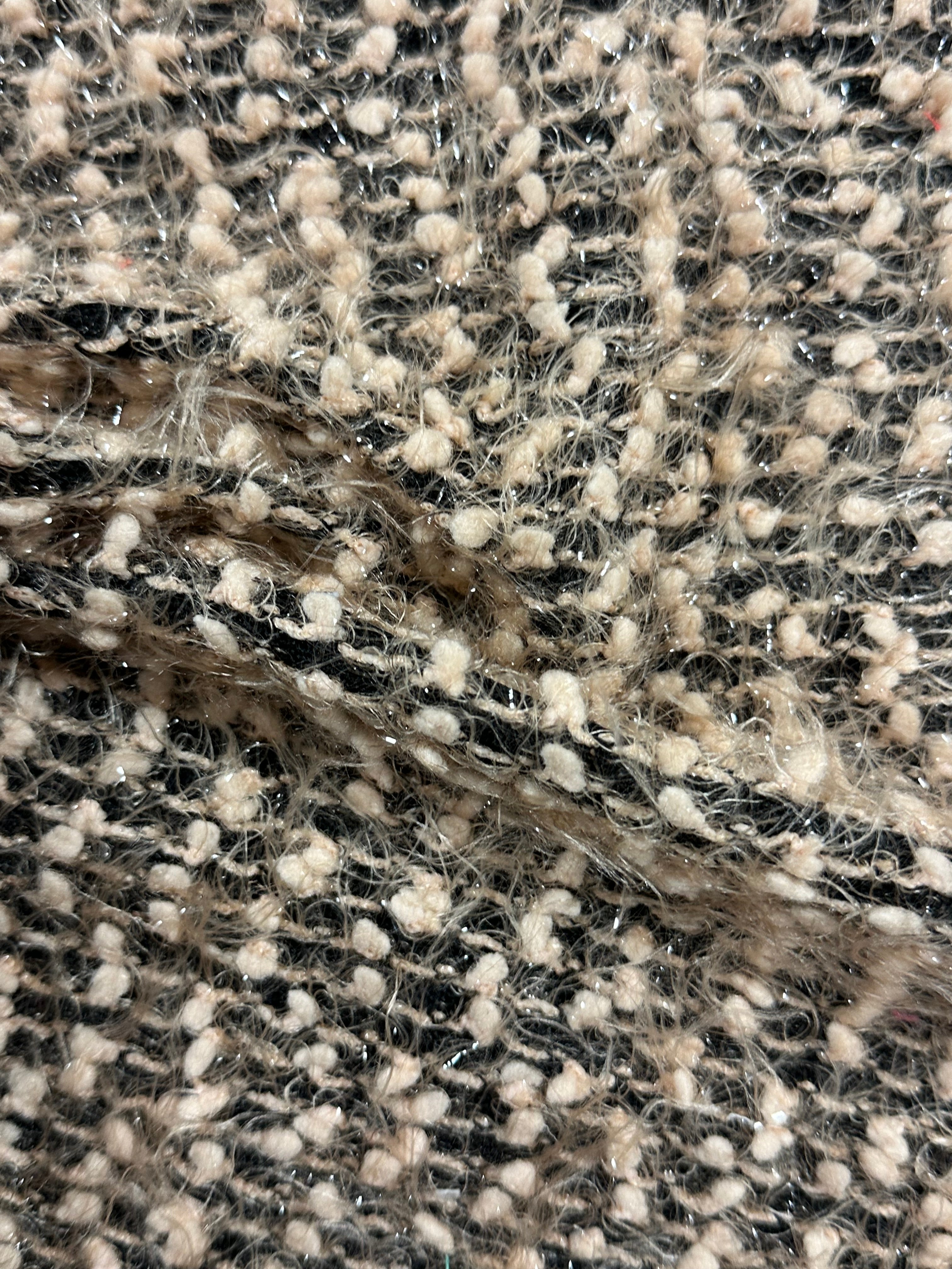 Chanel-Style Woven Fabric – Chunky & Sophisticated – 152 cm Wide – 100% Polyester