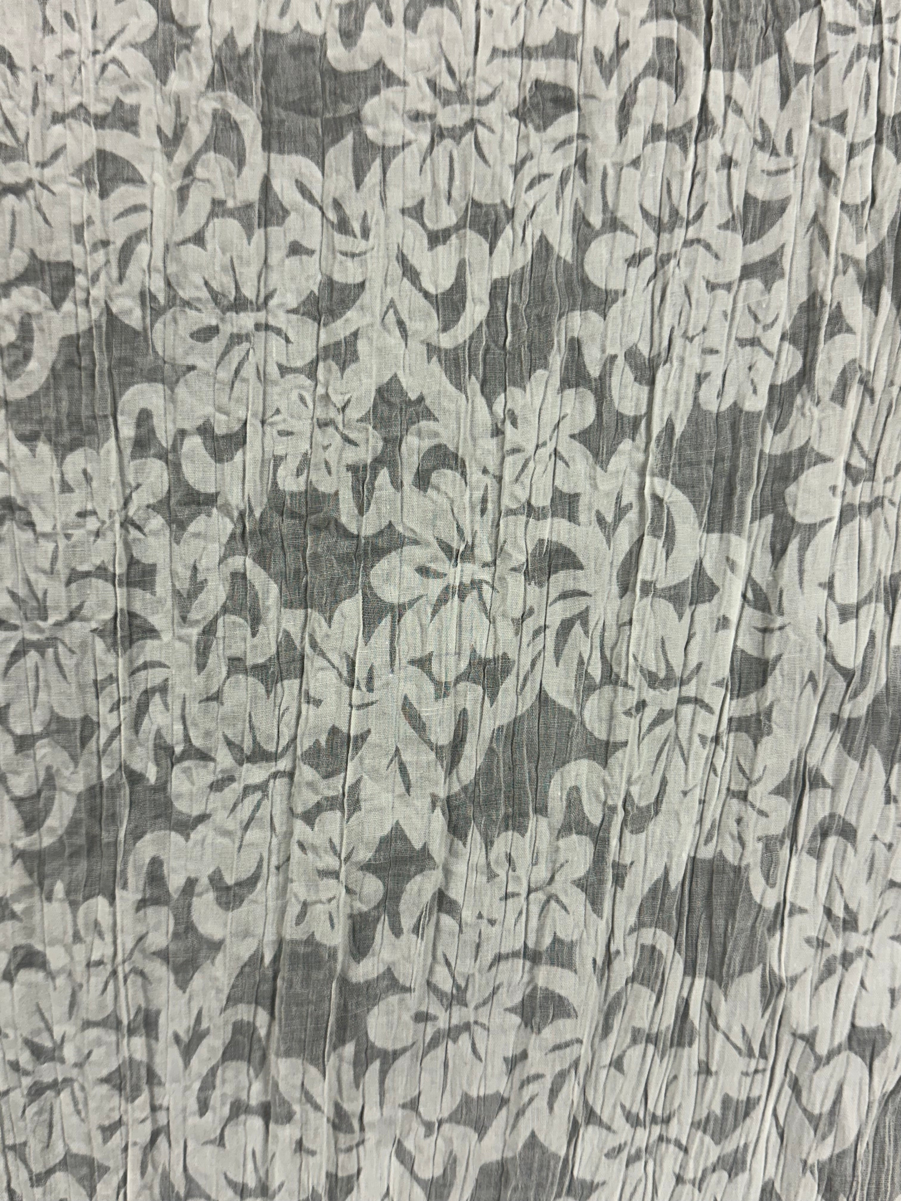 Floral Semi-Pleated Crushed Fabric – Off White Tones – 130 cm Wide