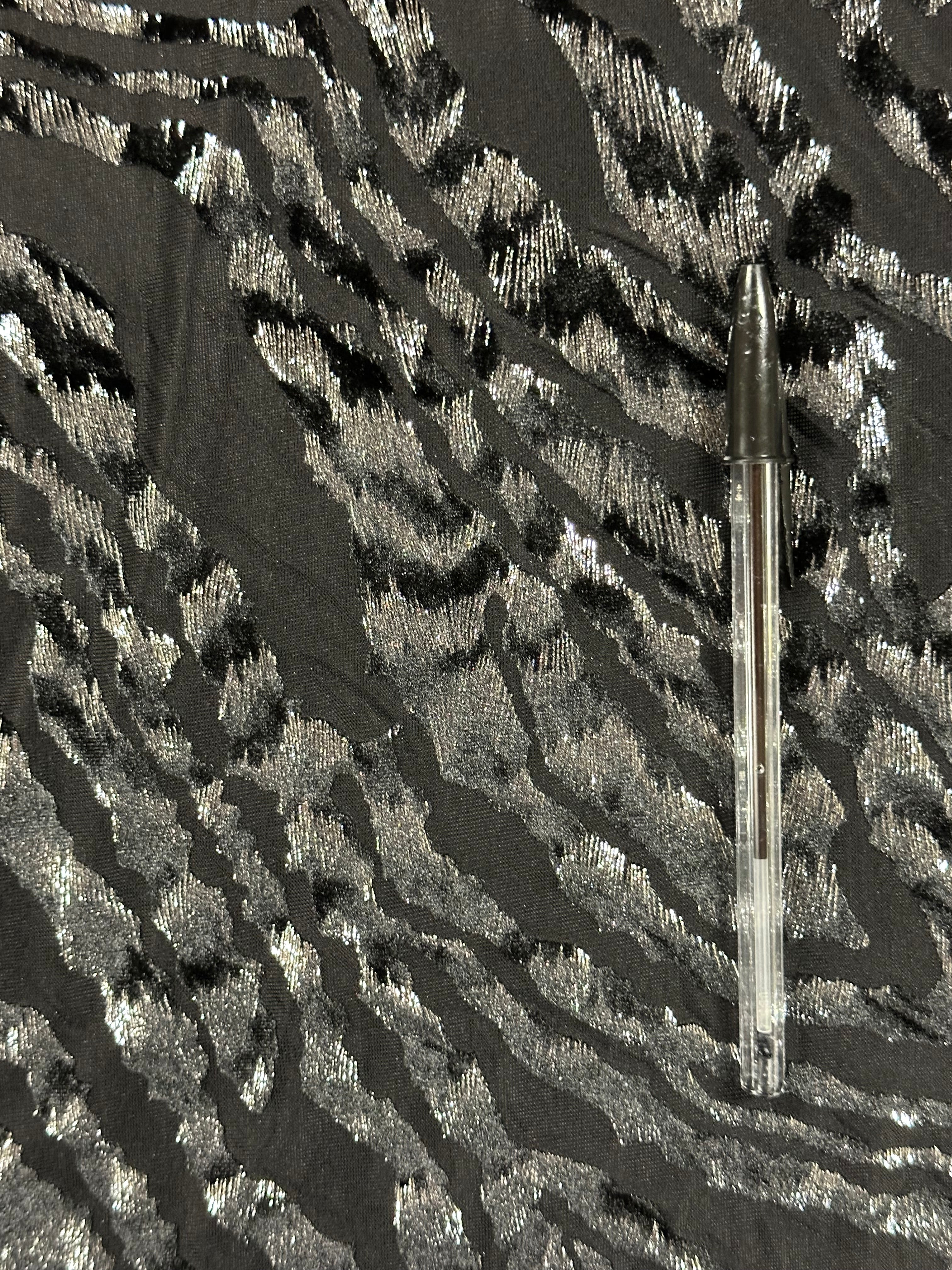 Black Woven Jacquard Fabric – Eye-Catching Design