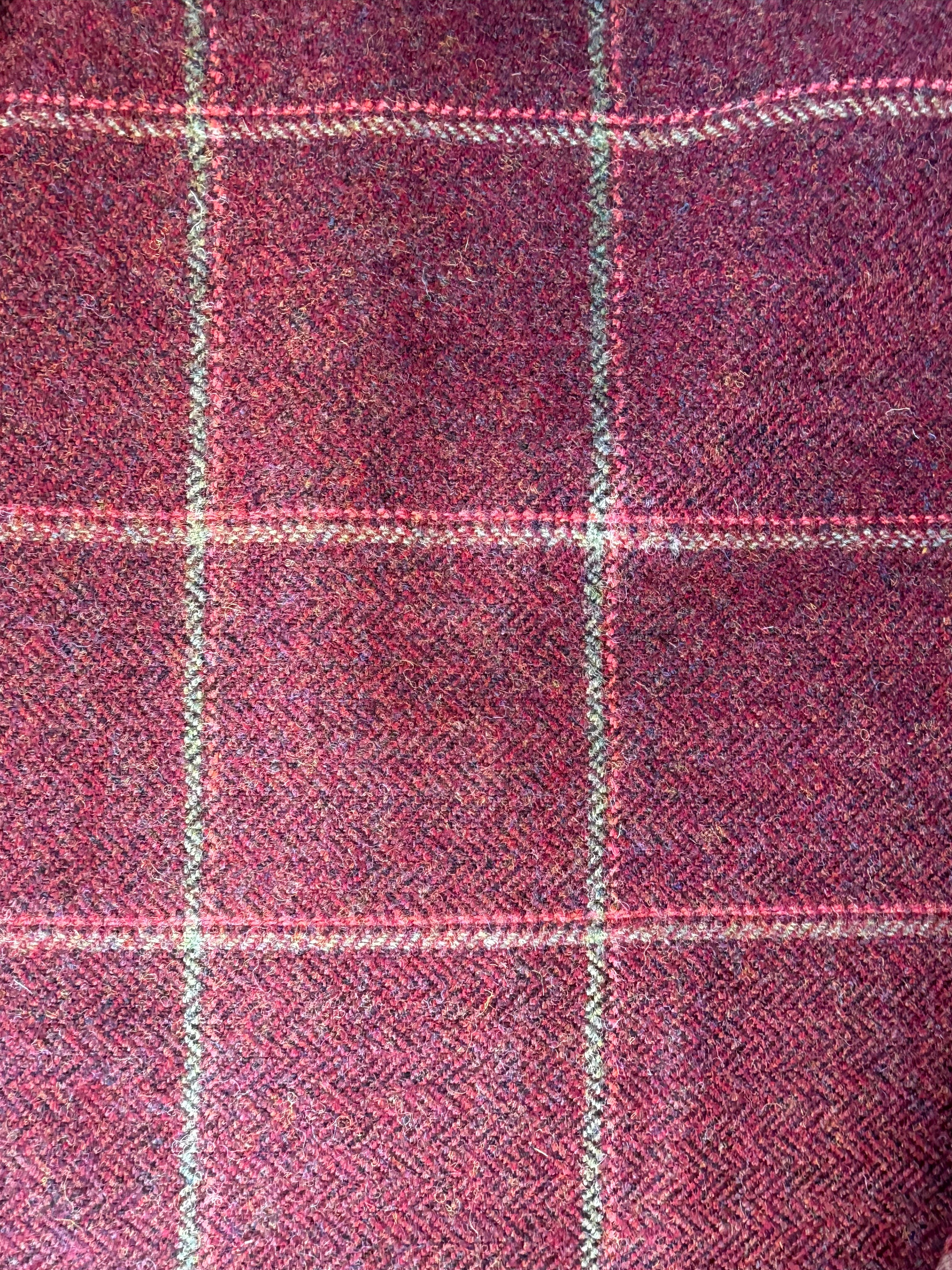 Burgundy Wool Tweed Fabric with Scarlet & Green Plaid – 100% Wool Roll Size: 2.2m