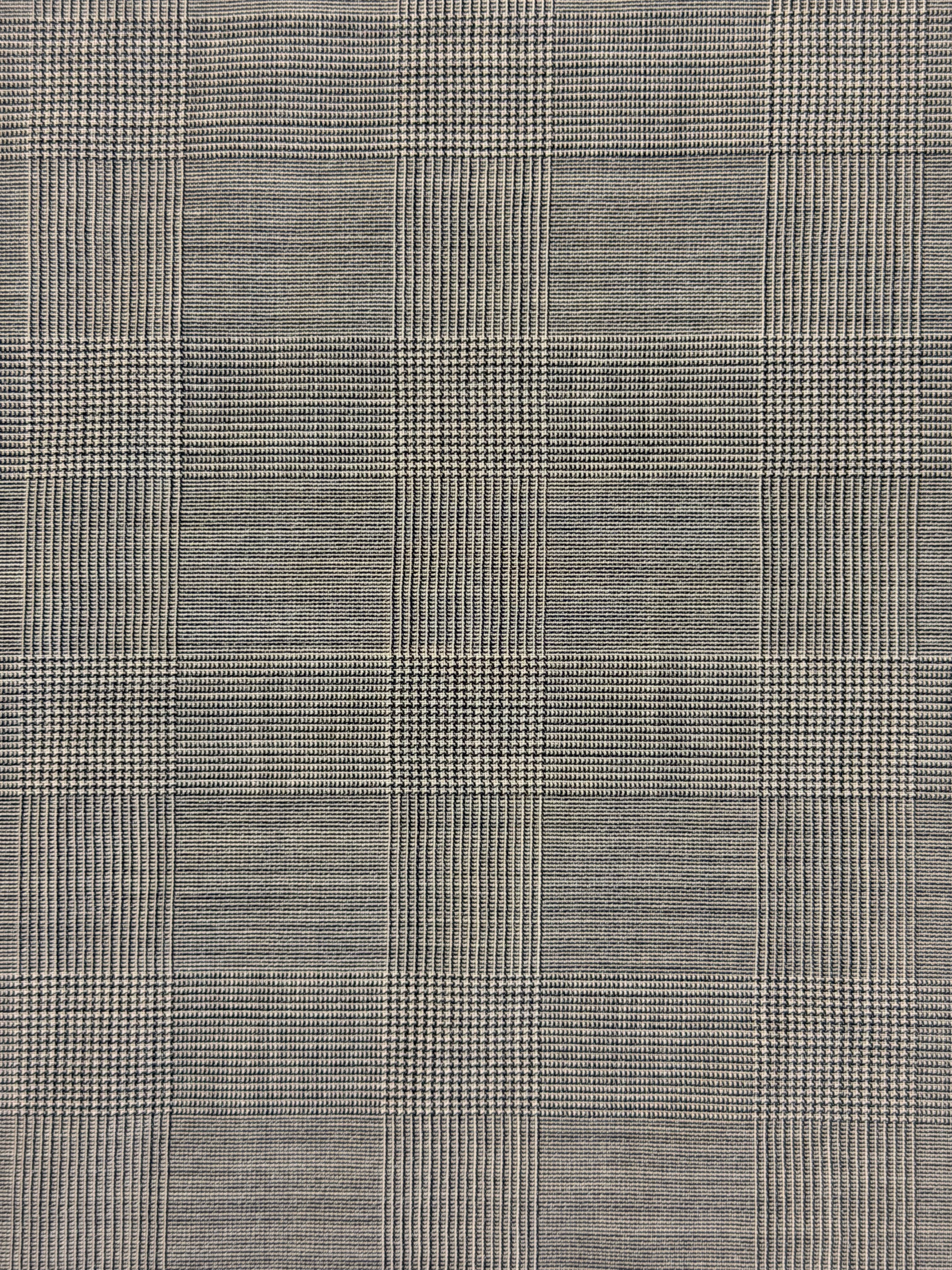 Grey Wool Blend Plaid Suiting Fabric – 89% Wool, 11% Polyamide – 155 cm Wide