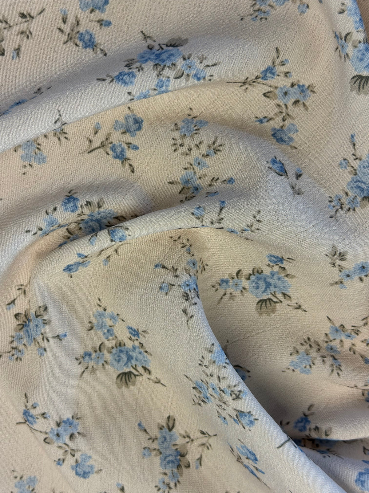Floral Ditzy Crepe Fabric – 100% Polyester, 140cm Wide