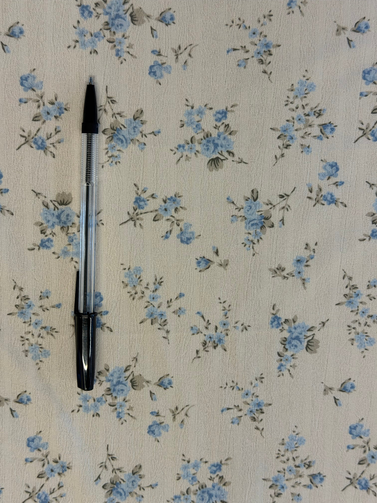 Floral Ditzy Crepe Fabric – 100% Polyester, 140cm Wide