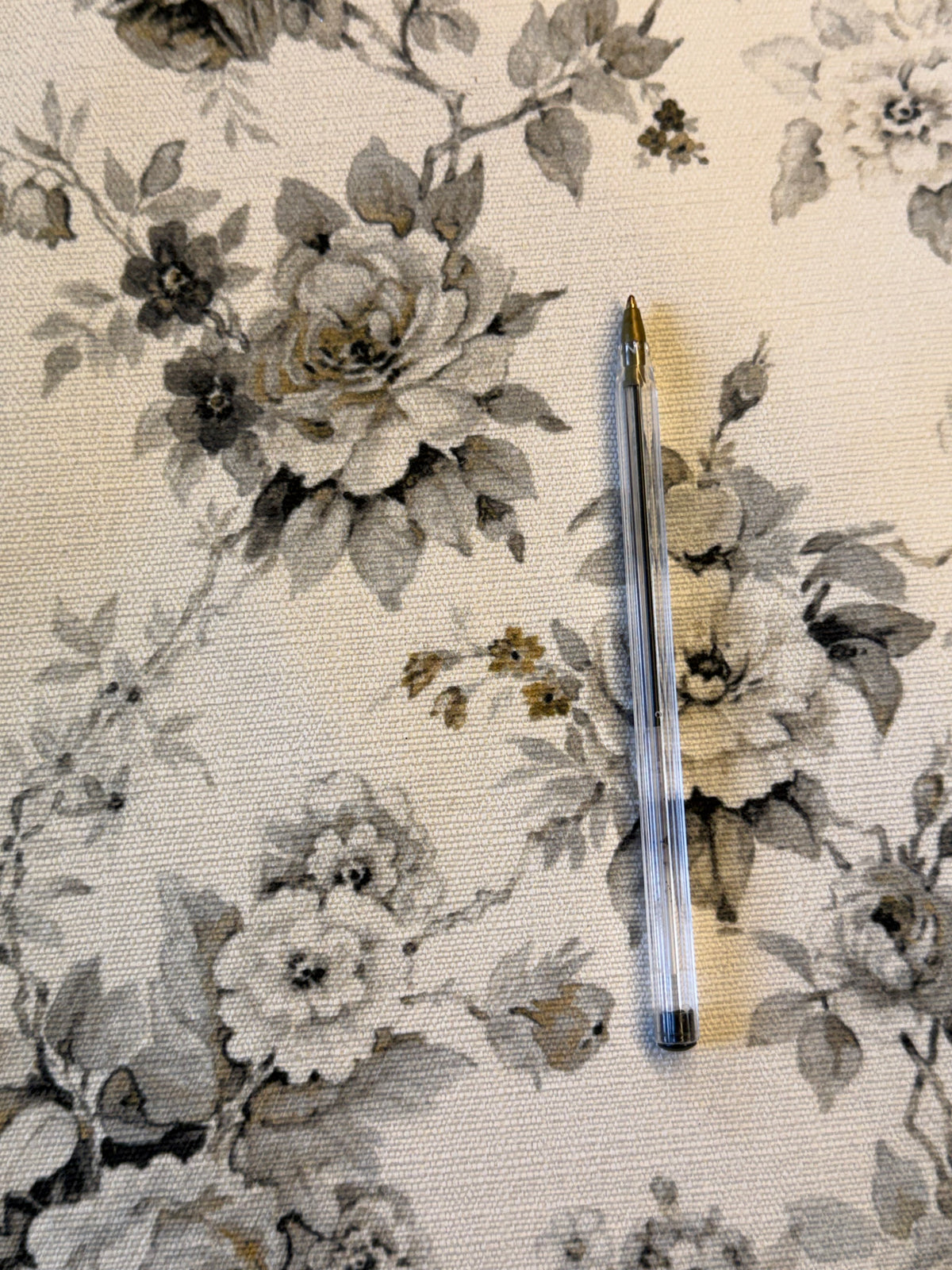Cream Classic Floral Furnishing Fabric – Back Coated Polyester, 140cm Wide